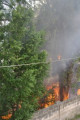 Link a Oria: fiamme nel terreno incolto, abitazioni invase da fumo e cenere